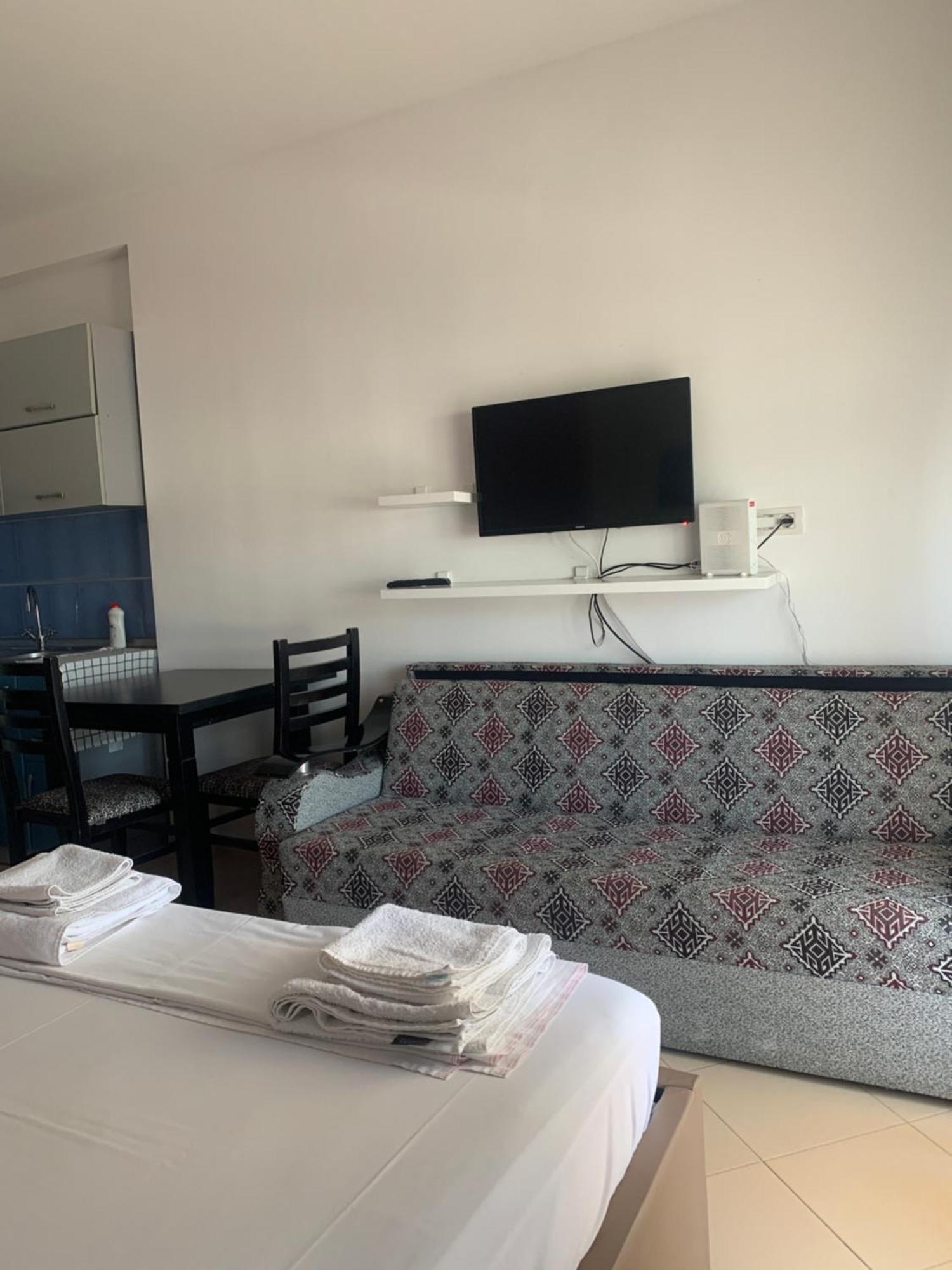 Beton Vlora B Studio Eksteriør bilde
