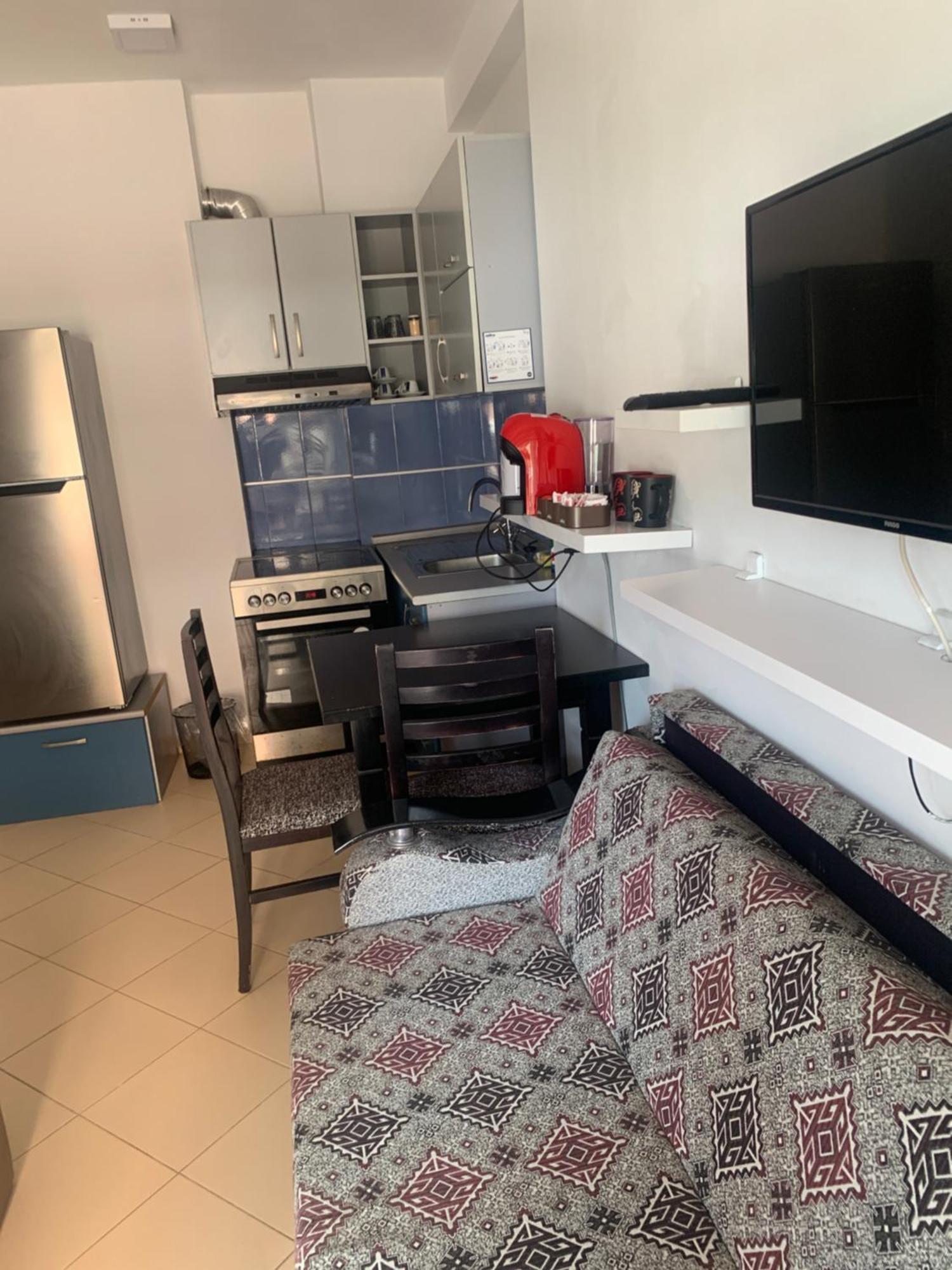 Beton Vlora B Studio Eksteriør bilde